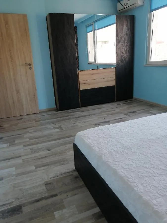 Yanakiev'S Central Apartment Burgas